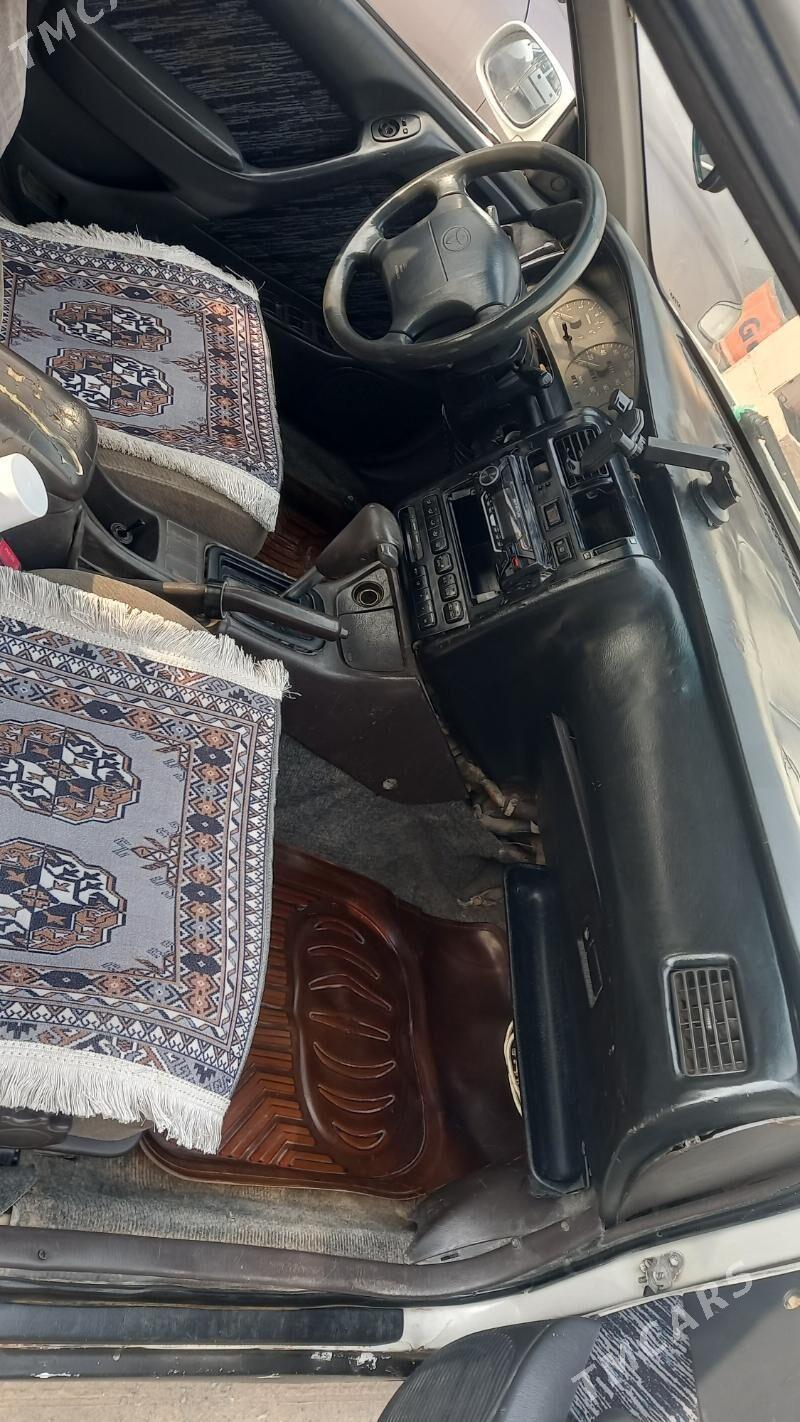 Toyota Corona 1992 - 60 000 TMT - Губадаг - img 5