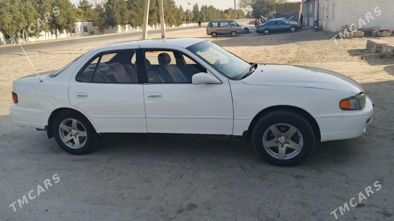 Toyota Camry 1995 - 75 000 TMT - Saýat - img 5