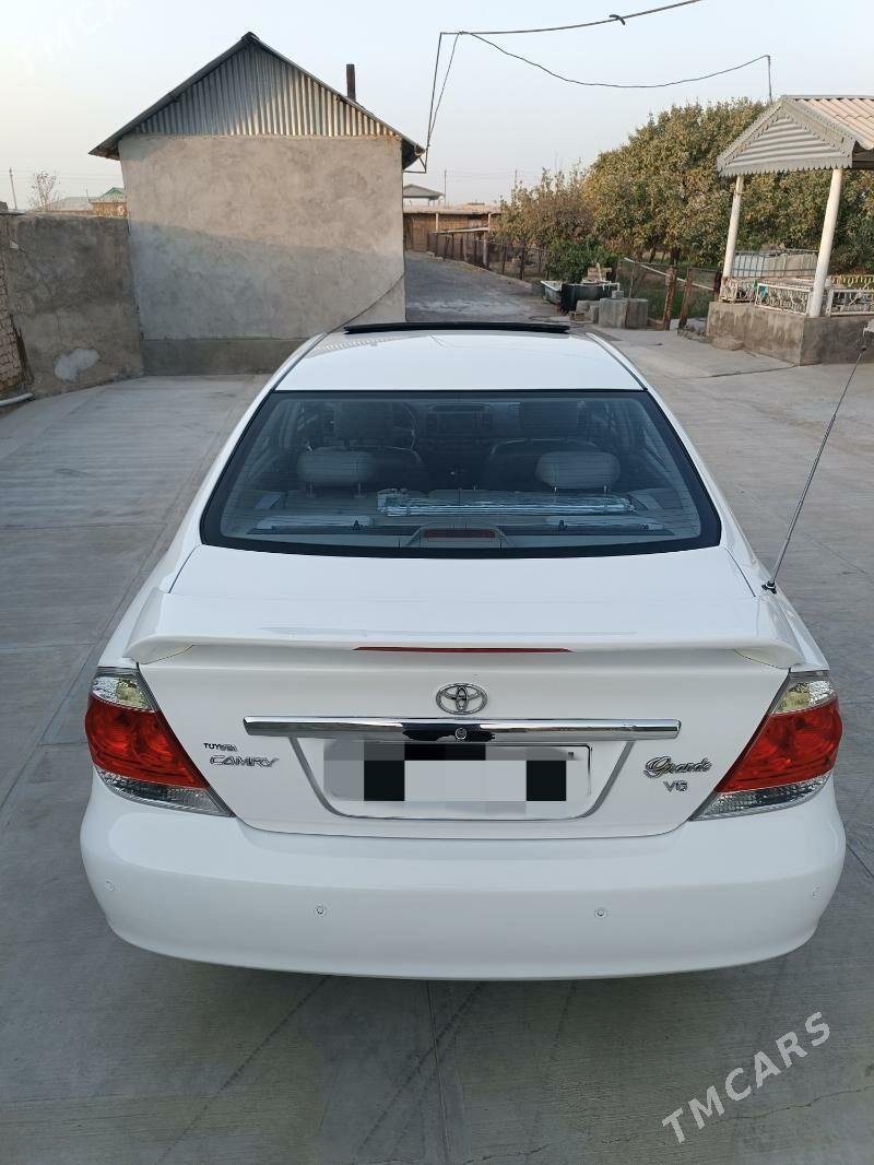 Toyota Camry 2003 - 230 000 TMT - Kaka - img 2