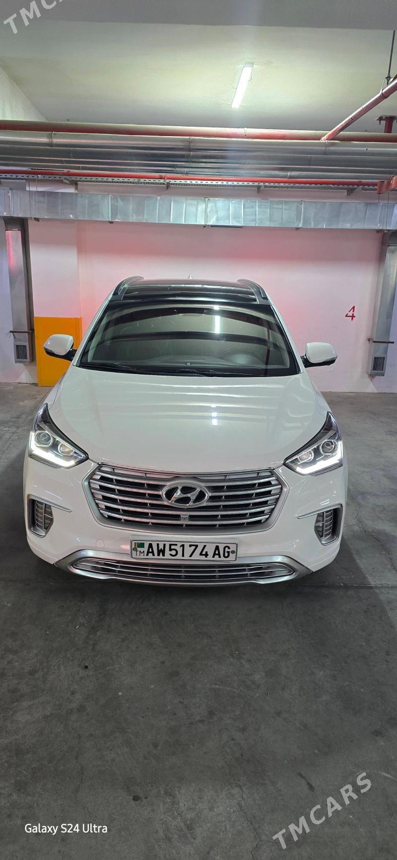 Hyundai Santa Fe 2018 - 330 000 TMT - Podwoýski köç. (Bitarap Türkmenistan şaýoly) - img 2