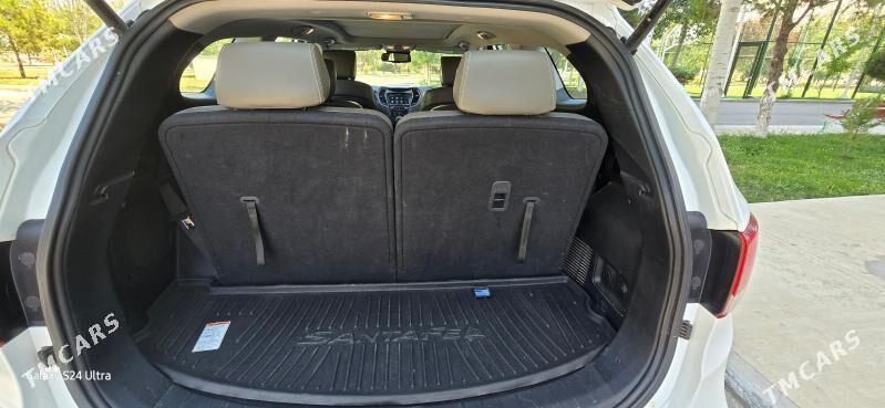 Hyundai Santa Fe 2018 - 330 000 TMT - Podwoýski köç. (Bitarap Türkmenistan şaýoly) - img 5