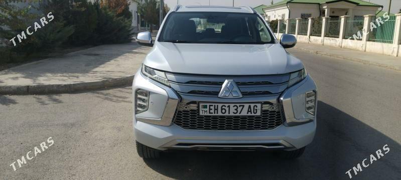Mitsubishi Pajero 2020 - 445 000 TMT - Бузмеин - img 5