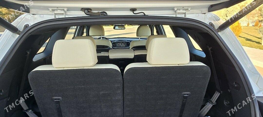 Kia Sorento 2018 - 360 000 TMT - Podwoýski köç. (Bitarap Türkmenistan şaýoly) - img 5