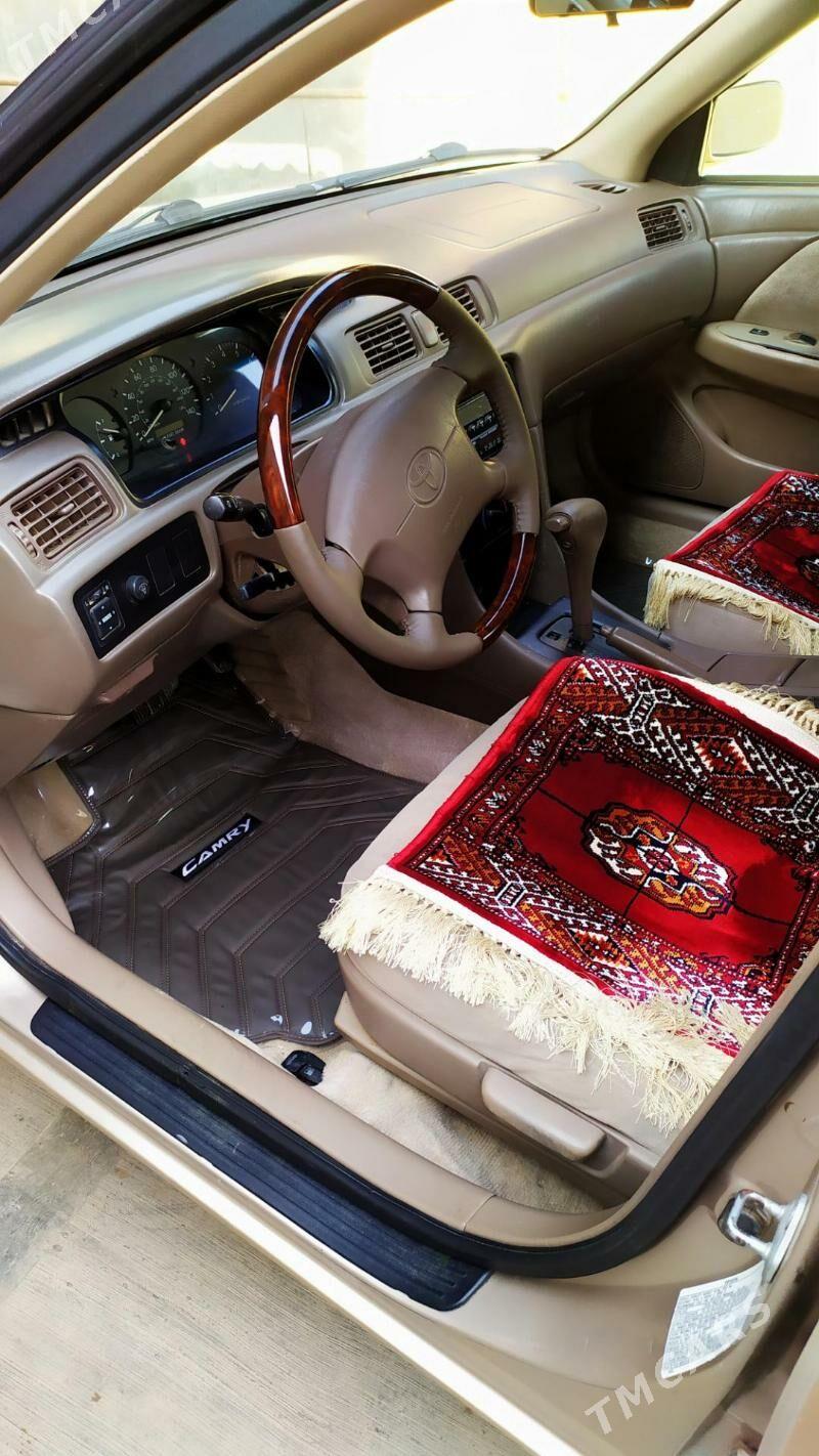 Toyota Camry 2000 - 135 000 TMT - Теджен - img 2