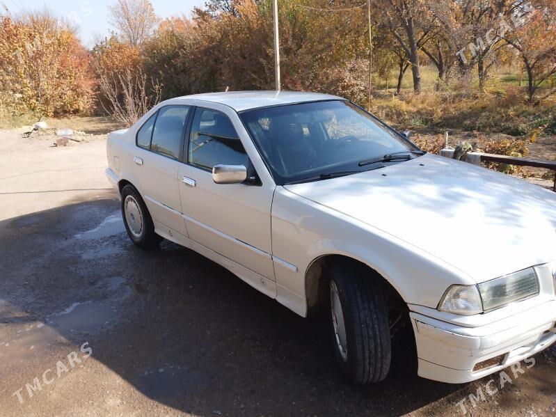 BMW 320 1992 - 30 000 TMT - Sakar - img 3