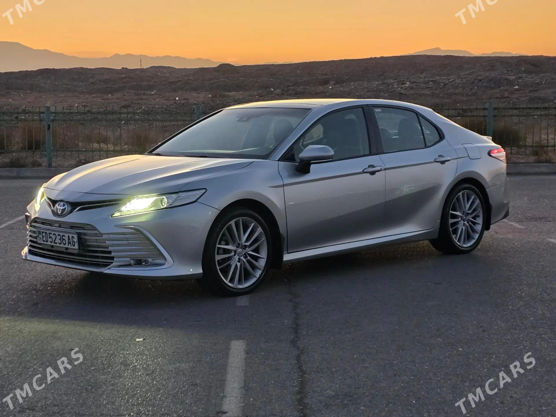 Toyota Camry 2018 - 329 000 TMT - Aşgabat - img 2