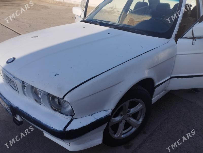 BMW 525 1989 - 20 000 TMT - Серахс - img 3