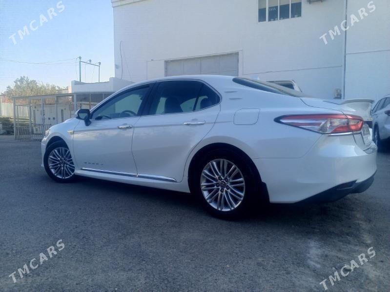 Toyota Camry 2018 - 290 000 TMT - Мары - img 4