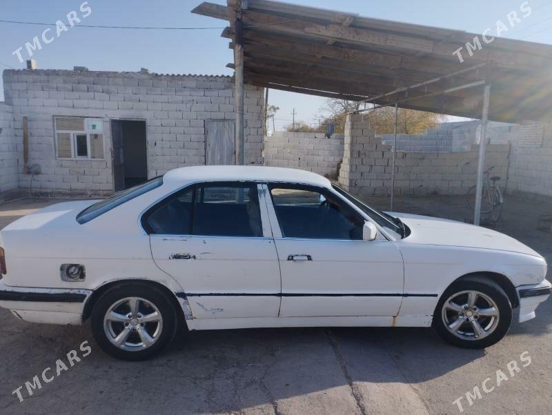BMW 525 1989 - 20 000 TMT - Серахс - img 6