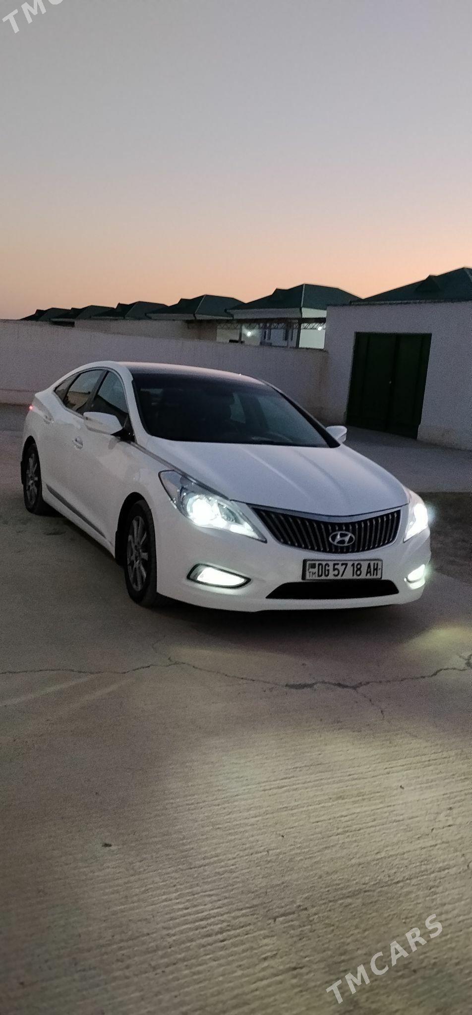 Hyundai Azera 2013 - 285 000 TMT - Bäherden - img 3