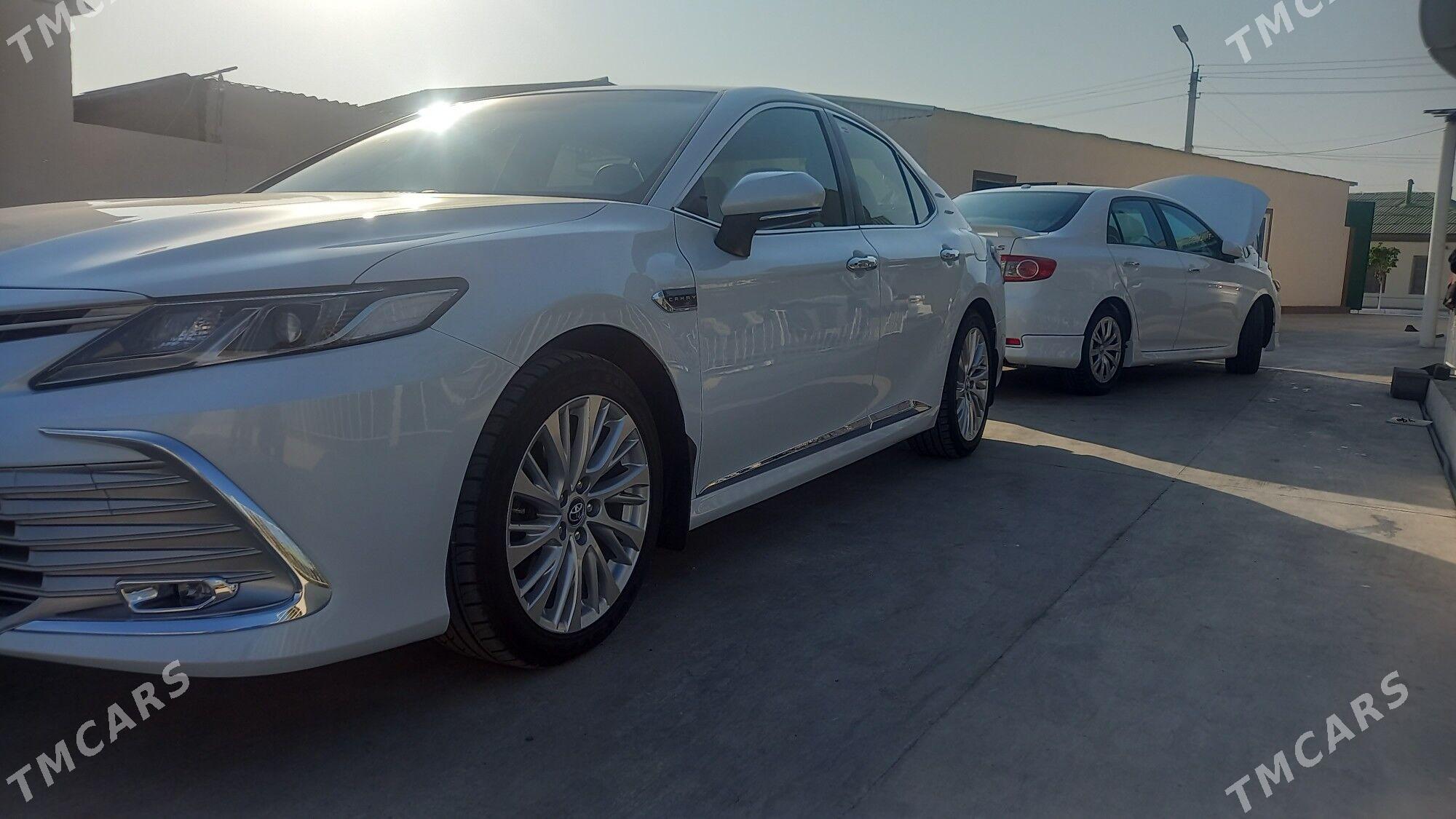 Toyota Camry 2021 - 216 000 TMT - Бузмеин - img 7