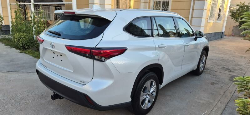 Toyota Highlander 2022 - 700 000 TMT - Çoganly - img 7