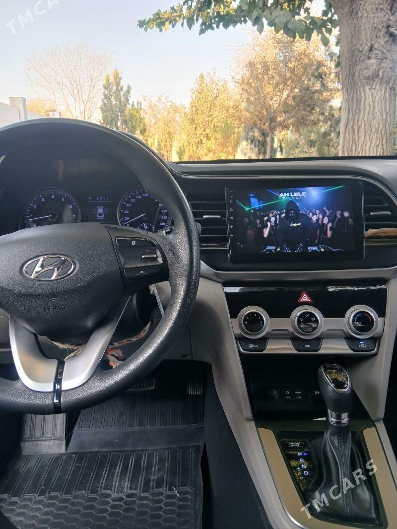 Hyundai Elantra 2019 - 217 000 TMT - Aşgabat - img 5