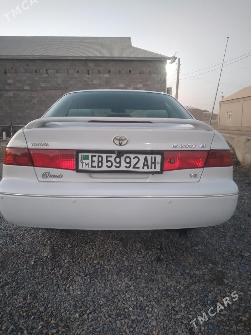 Toyota Camry 2000 - 130 000 TMT - Tejen - img 5