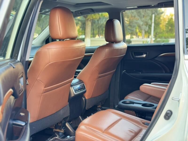 Toyota Highlander 2018 - 485 000 TMT - Ашхабад - img 7