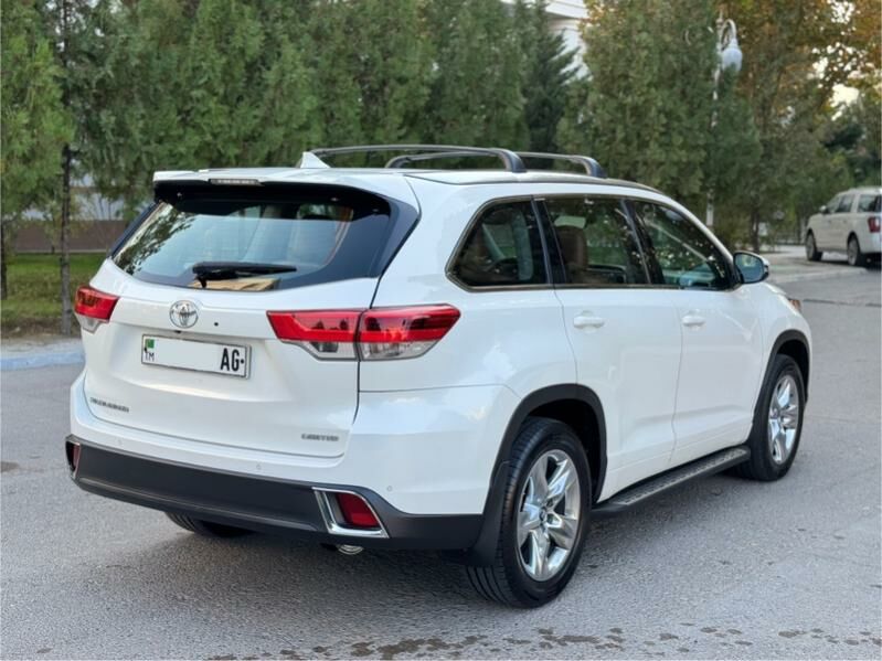 Toyota Highlander 2018 - 485 000 TMT - Ашхабад - img 5