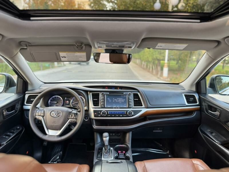 Toyota Highlander 2018 - 485 000 TMT - Ашхабад - img 8