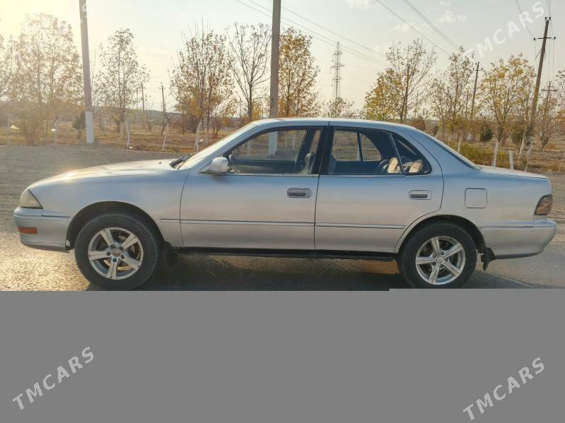 Toyota Camry 1993 - 50 000 TMT - Gyzylarbat - img 2