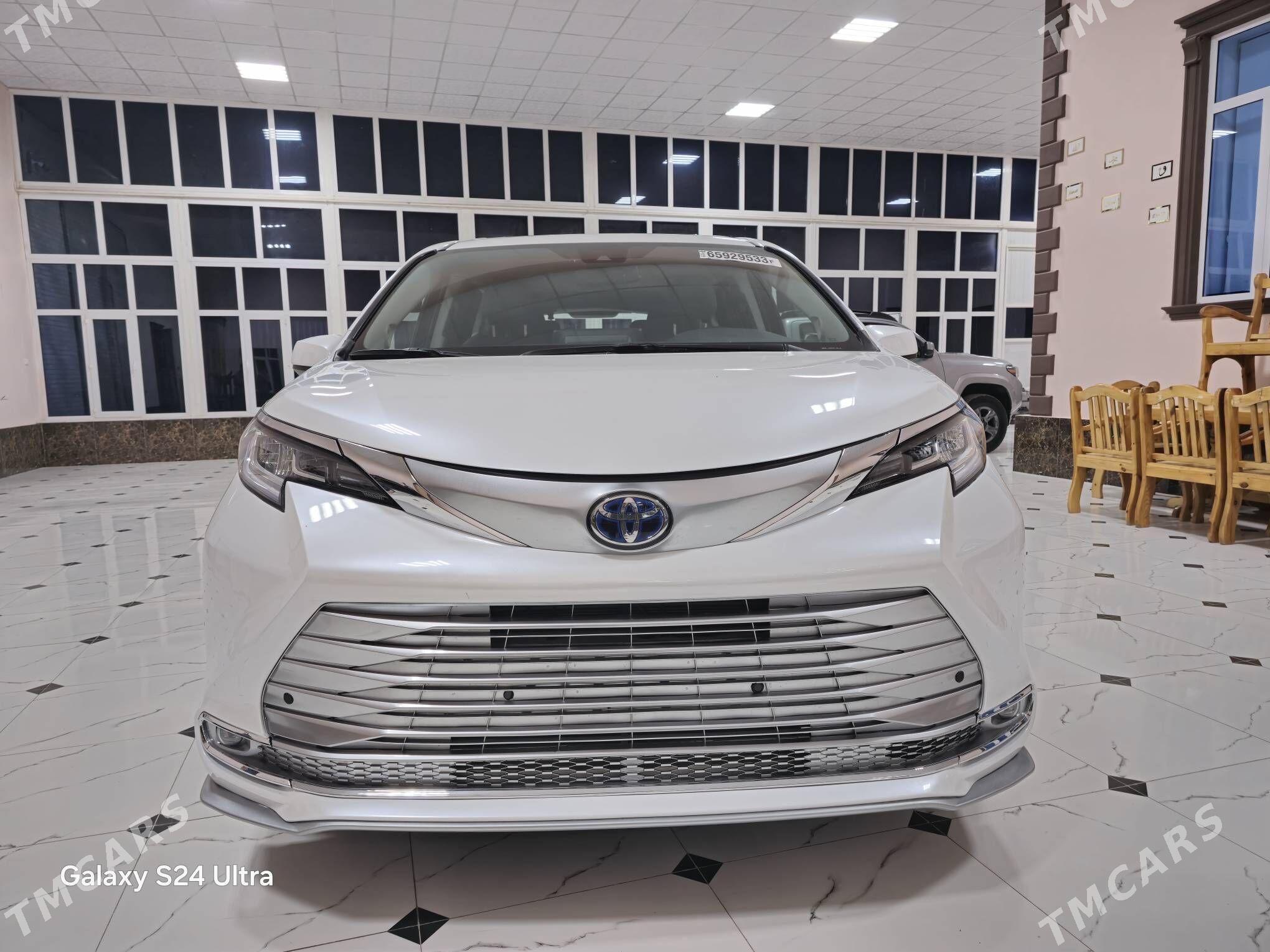 Toyota Sienna 2022 - 510 000 TMT - Dänew - img 9