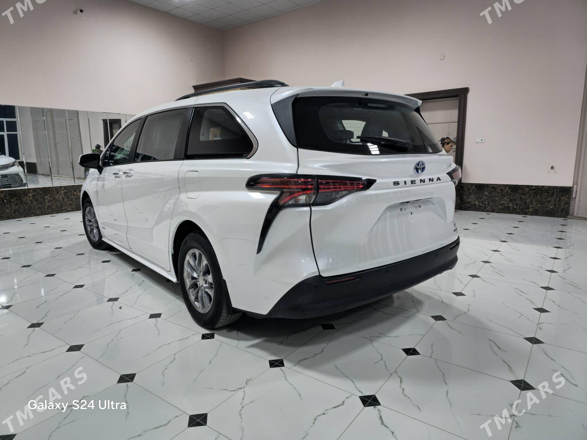 Toyota Sienna 2022 - 510 000 TMT - Dänew - img 4