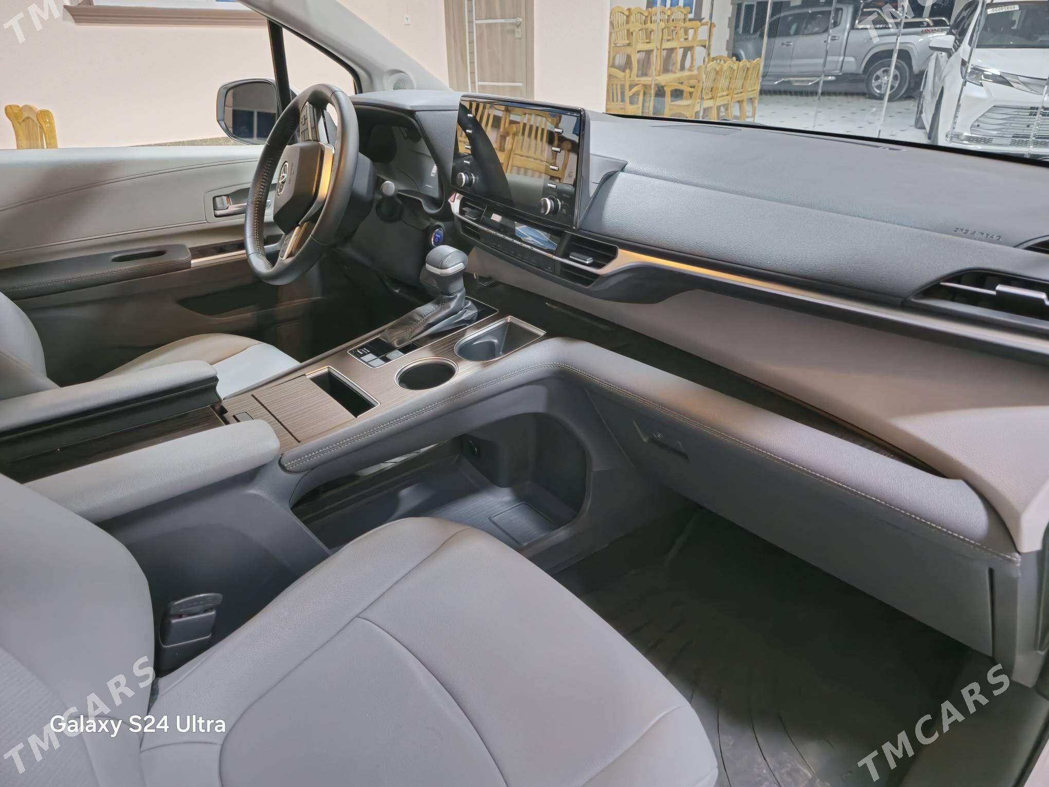 Toyota Sienna 2022 - 510 000 TMT - Dänew - img 6