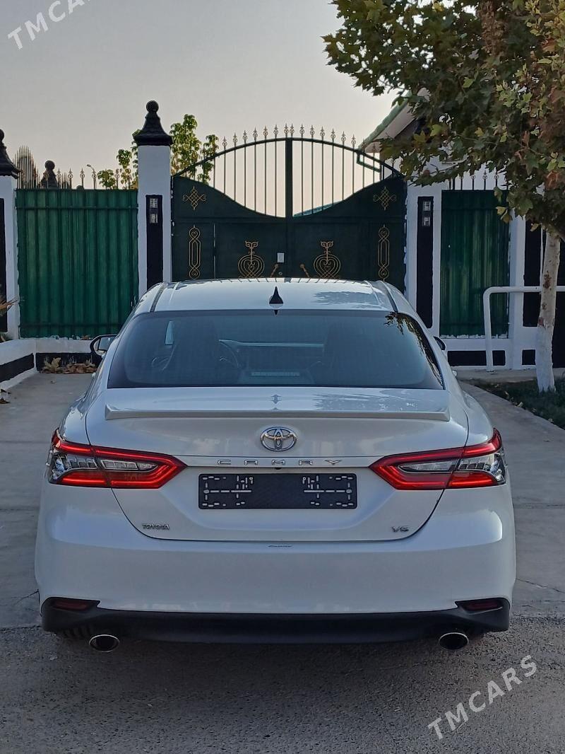 Toyota Camry 2019 - 280 000 TMT - Täze zaman - img 4
