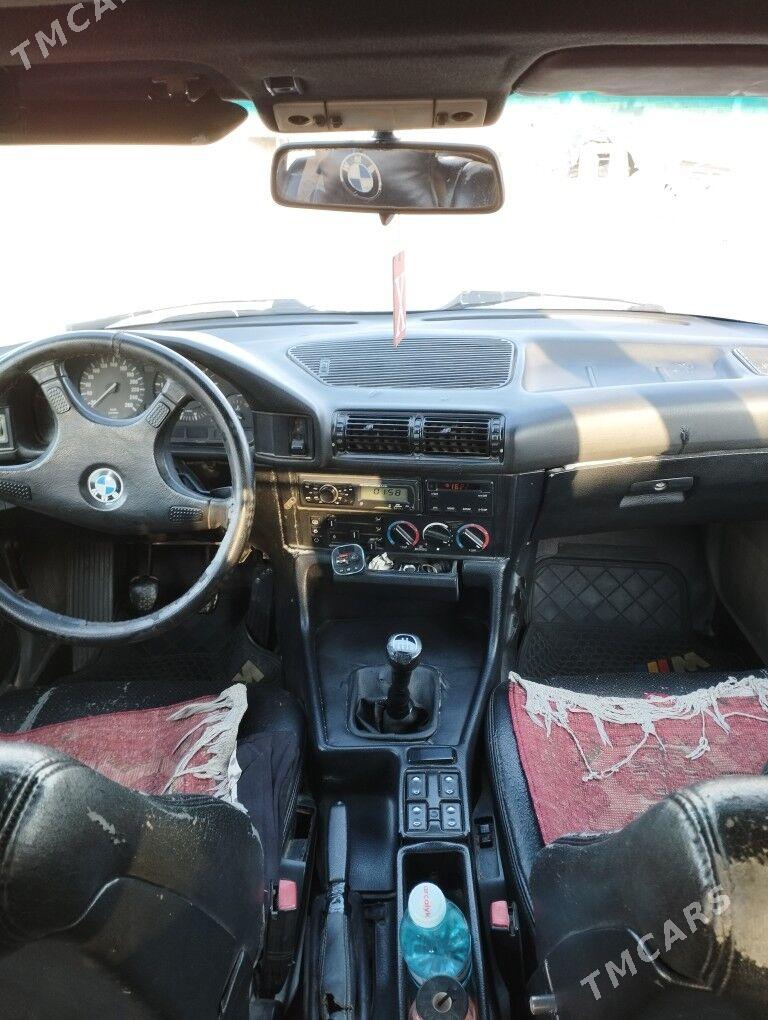 BMW 520 1992 - 40 000 TMT - Ýolöten - img 6