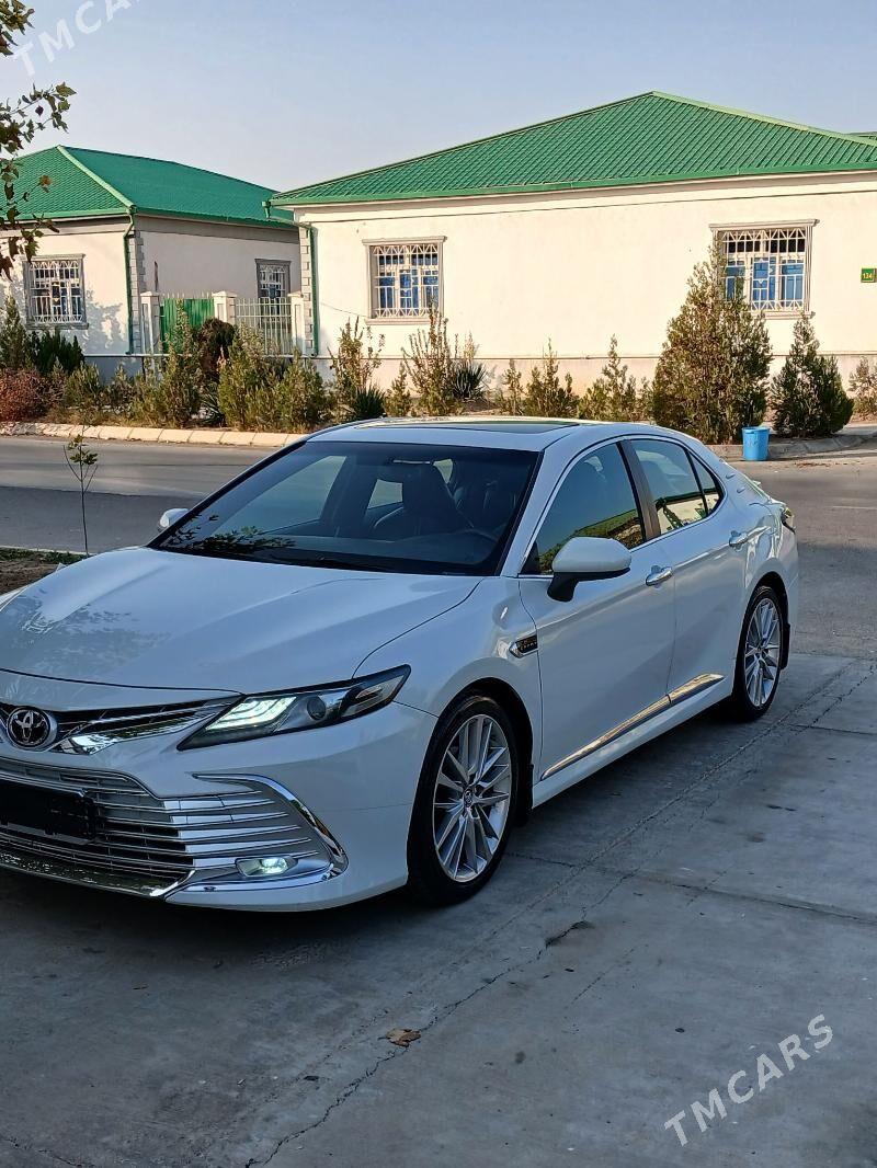 Toyota Camry 2019 - 280 000 TMT - Täze zaman - img 2