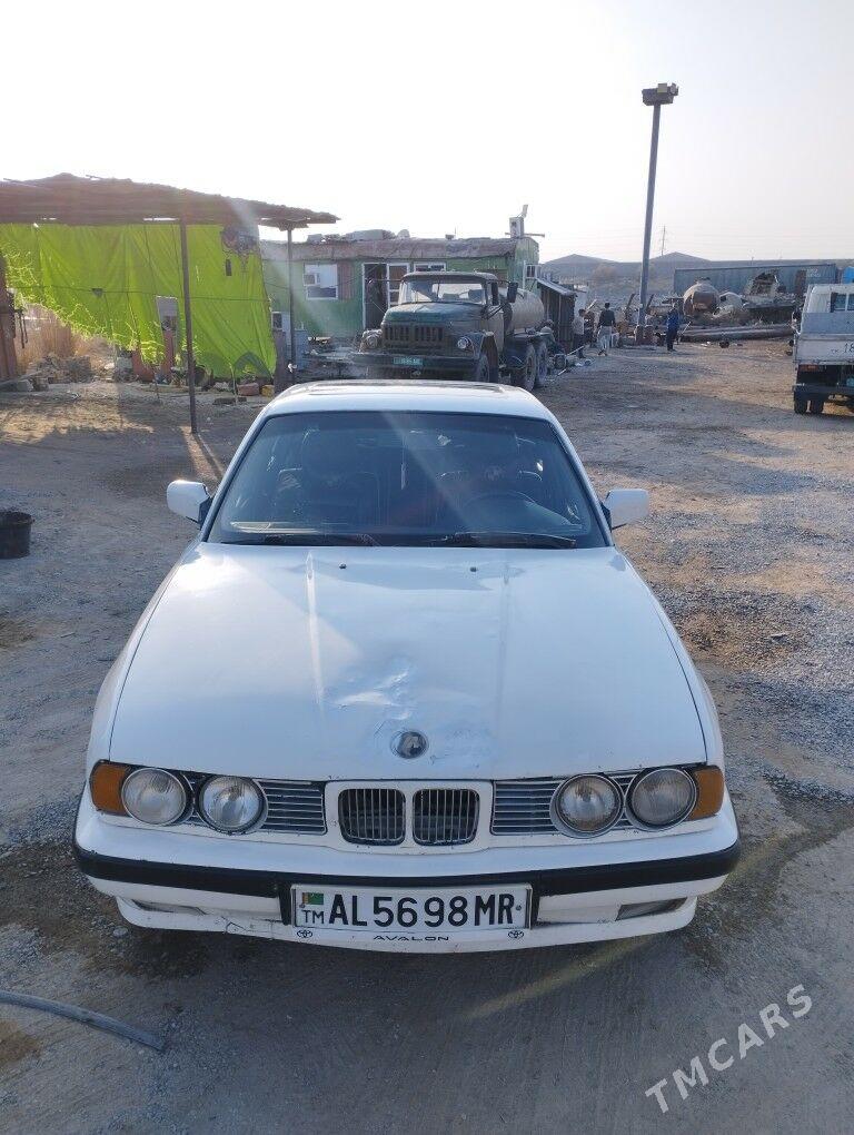 BMW 520 1992 - 40 000 TMT - Ýolöten - img 5