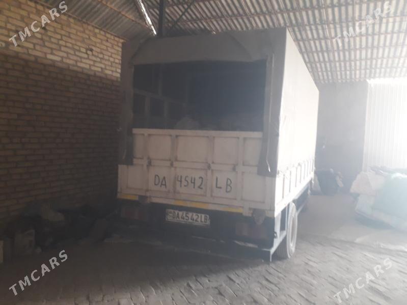 Mitsubishi Fuso 2008 - 150 000 TMT - Керки - img 2