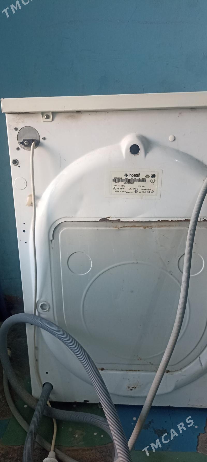 idesit kirmasyn - Howdan "W" - img 3