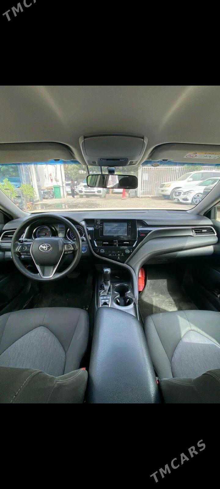 Toyota Camry Hybrid 2021 - 230 000 TMT - Ашхабад - img 1