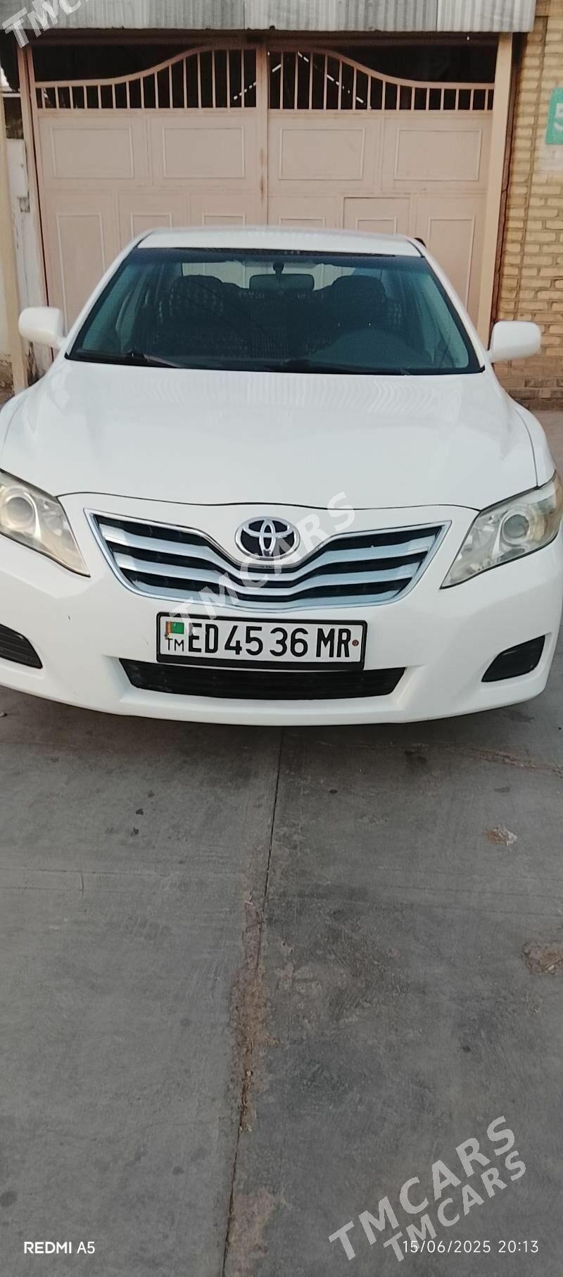 Toyota Camry 2011 - 155 000 TMT - Байрамали - img 1