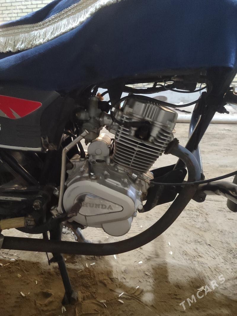 Fekon FK150-8G 2014 - 15 000 TMT - Dänew - img 5