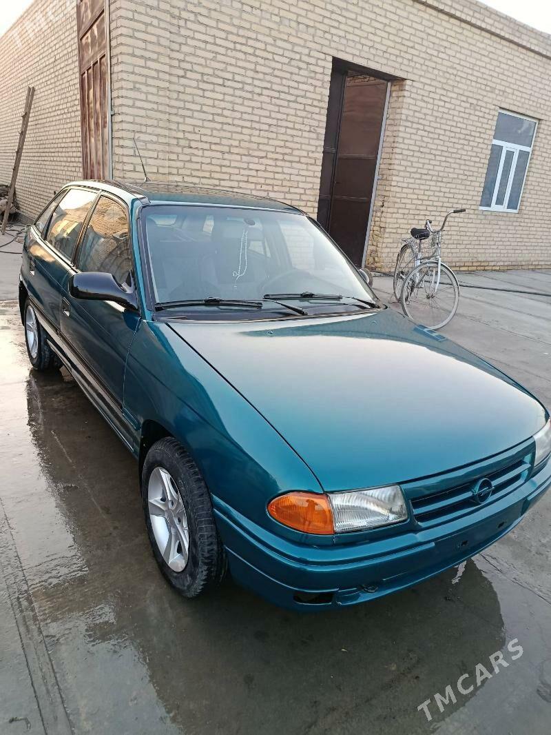 Opel Astra 1992 - 40 000 TMT - Чарджоу - img 3