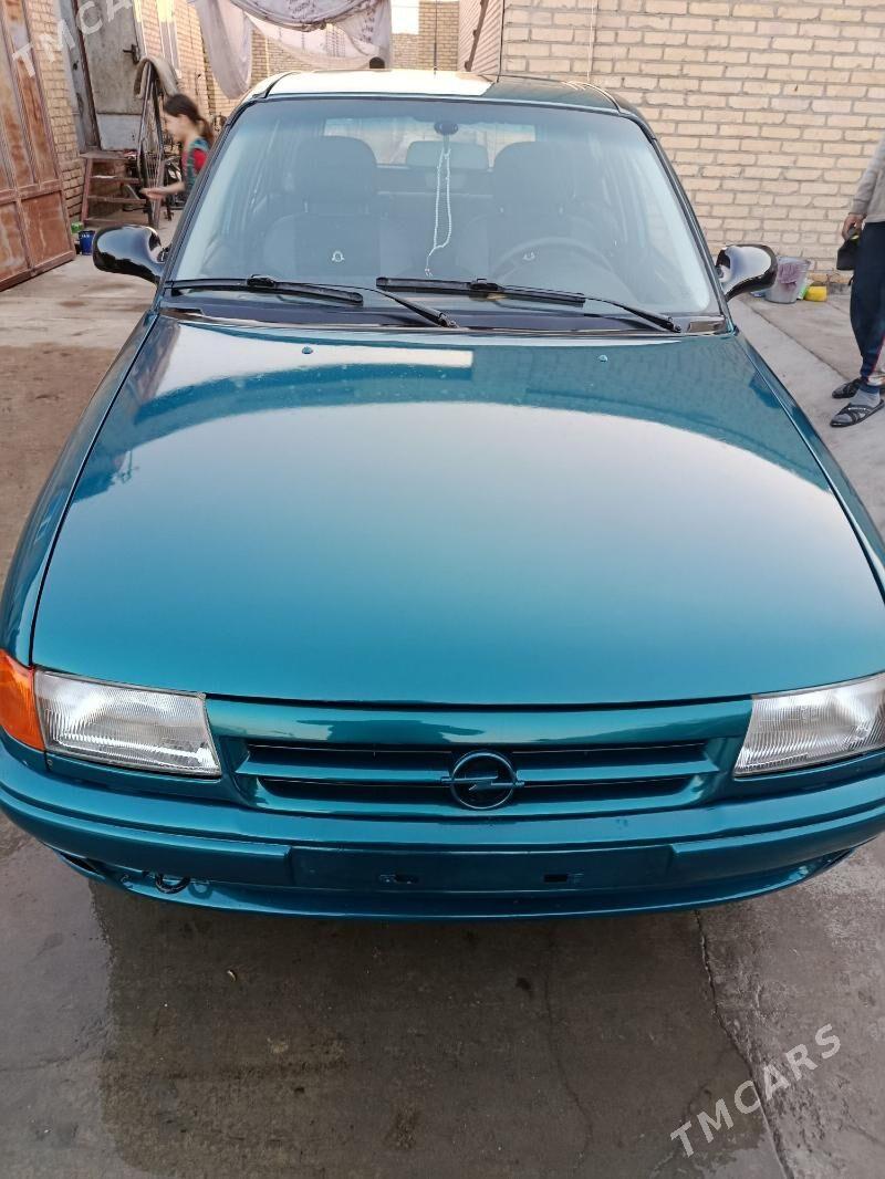 Opel Astra 1992 - 40 000 TMT - Чарджоу - img 5