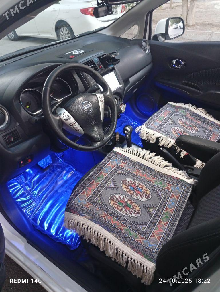 Nissan Versa Note 2013 - 119 000 TMT - Büzmeýin - img 5