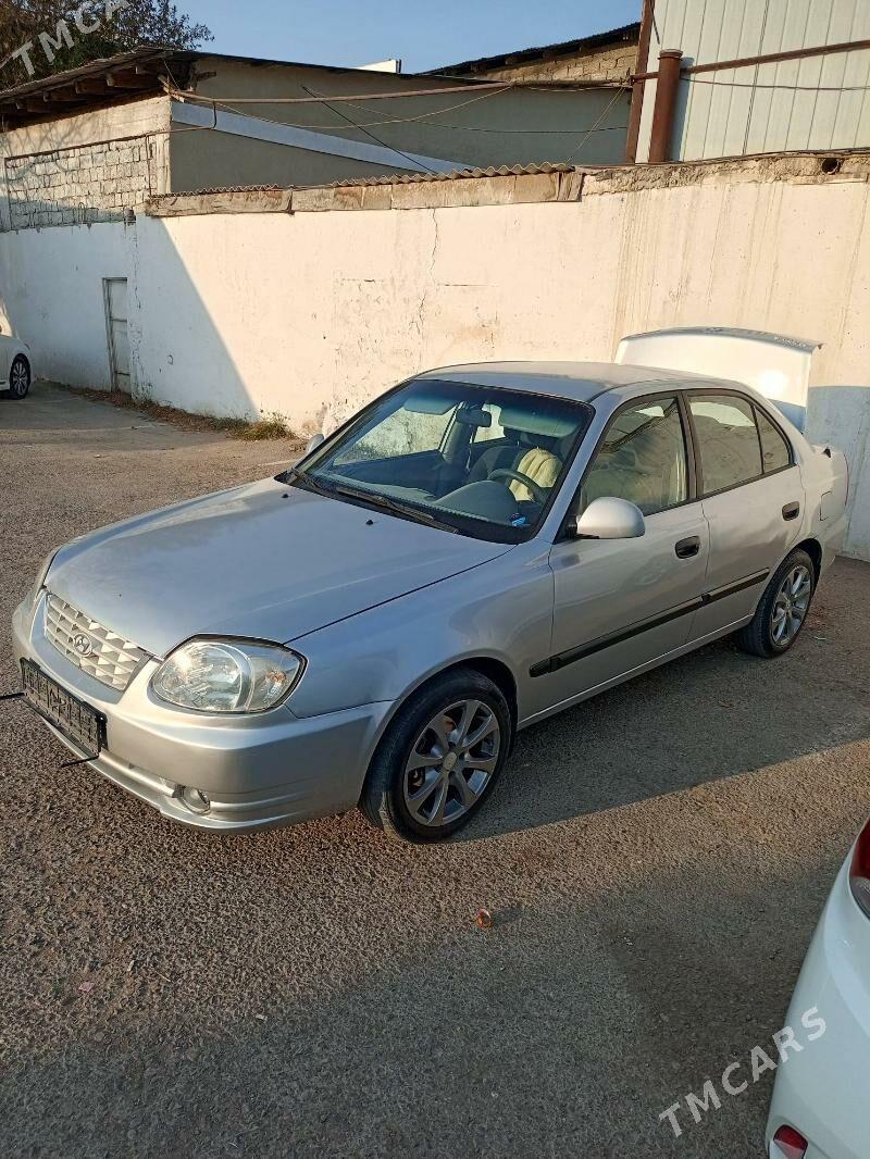 Hyundai Accent 2005 - 95 000 TMT - Garadamak - img 2