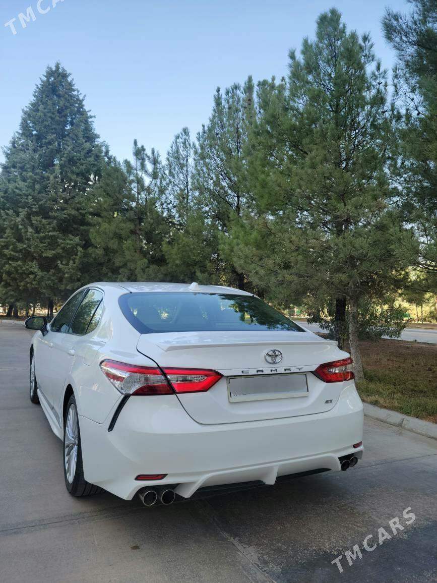 Toyota Camry 2018 - 285 000 TMT - Aşgabat - img 6