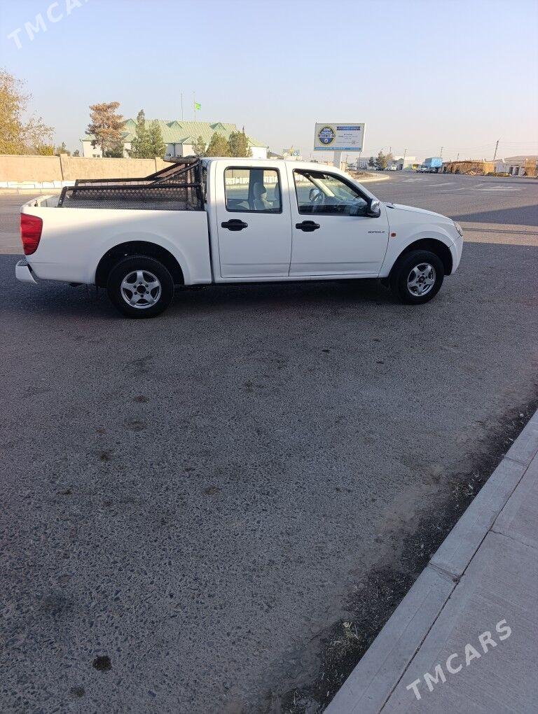 Toyota Hilux 2012 - 110 000 TMT - Теджен - img 2