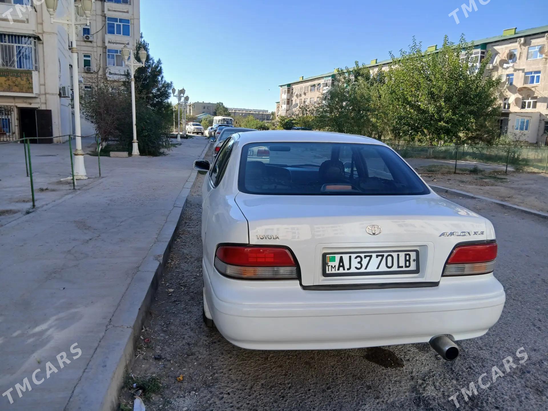 Toyota Avalon 1997 - 110 000 TMT - Туркменабат - img 4
