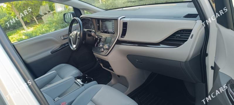 Toyota Sienna 2020 - 535 000 TMT - Aşgabat - img 9