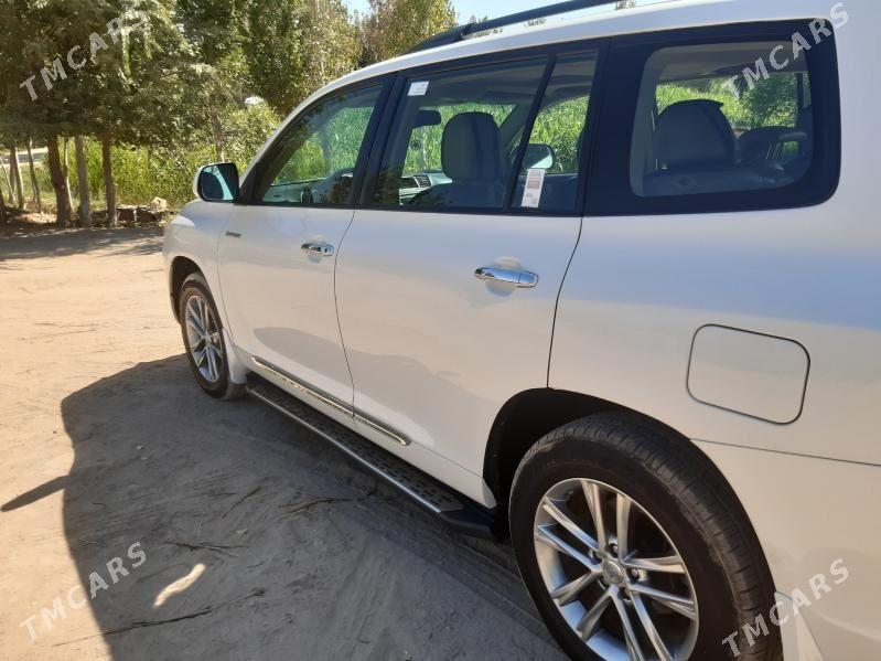 Toyota Highlander 2010 - 315 000 TMT - Болдумсаз - img 2