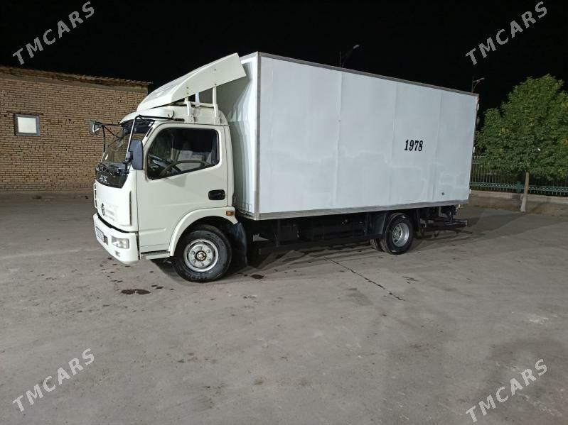 Mitsubishi Canter 2010 - 290 000 TMT - Daşoguz - img 4