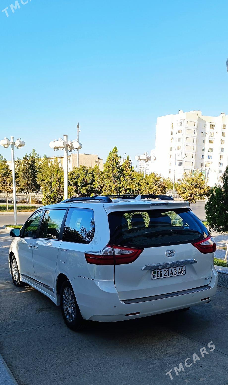 Toyota Sienna 2020 - 535 000 TMT - Aşgabat - img 4