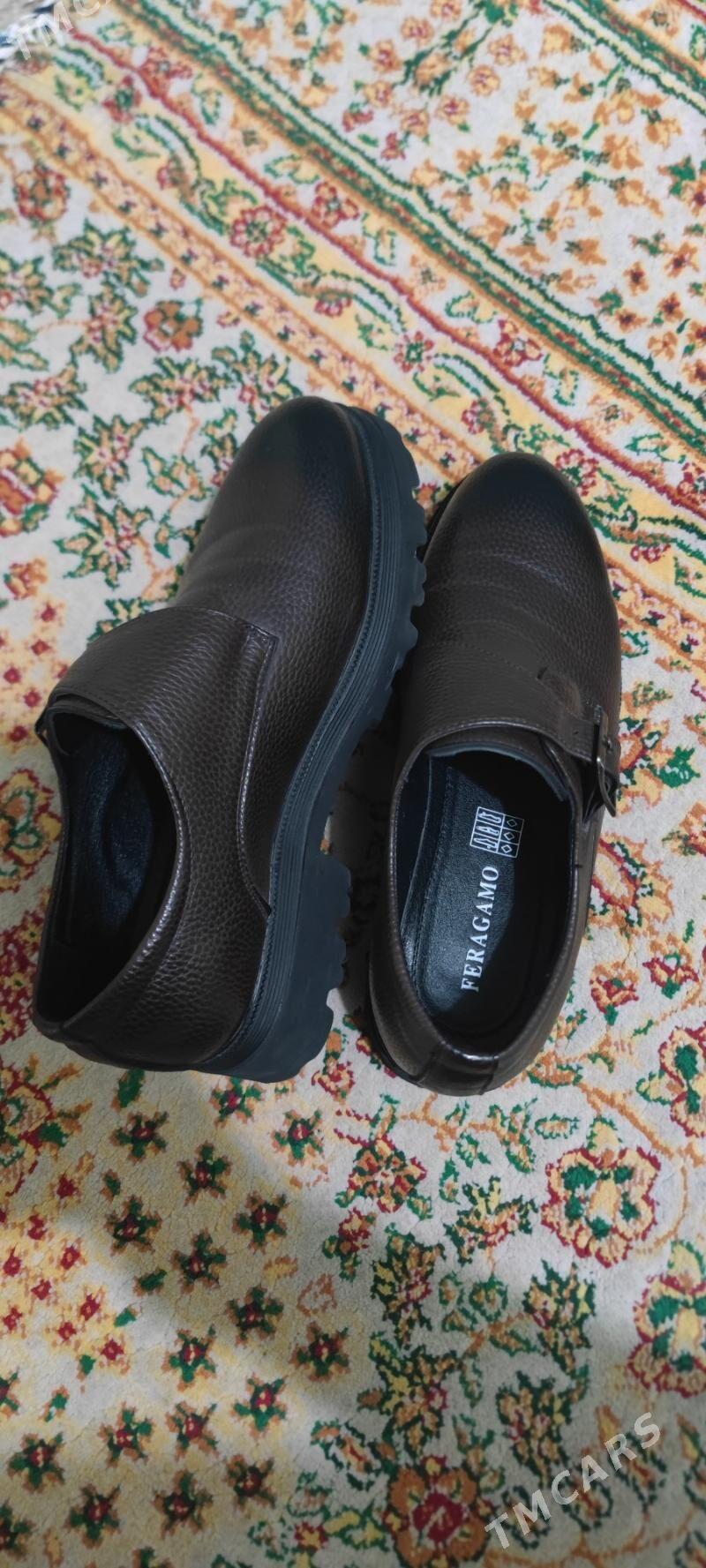 oglan kowis ayakgap - Балканабат - img 4