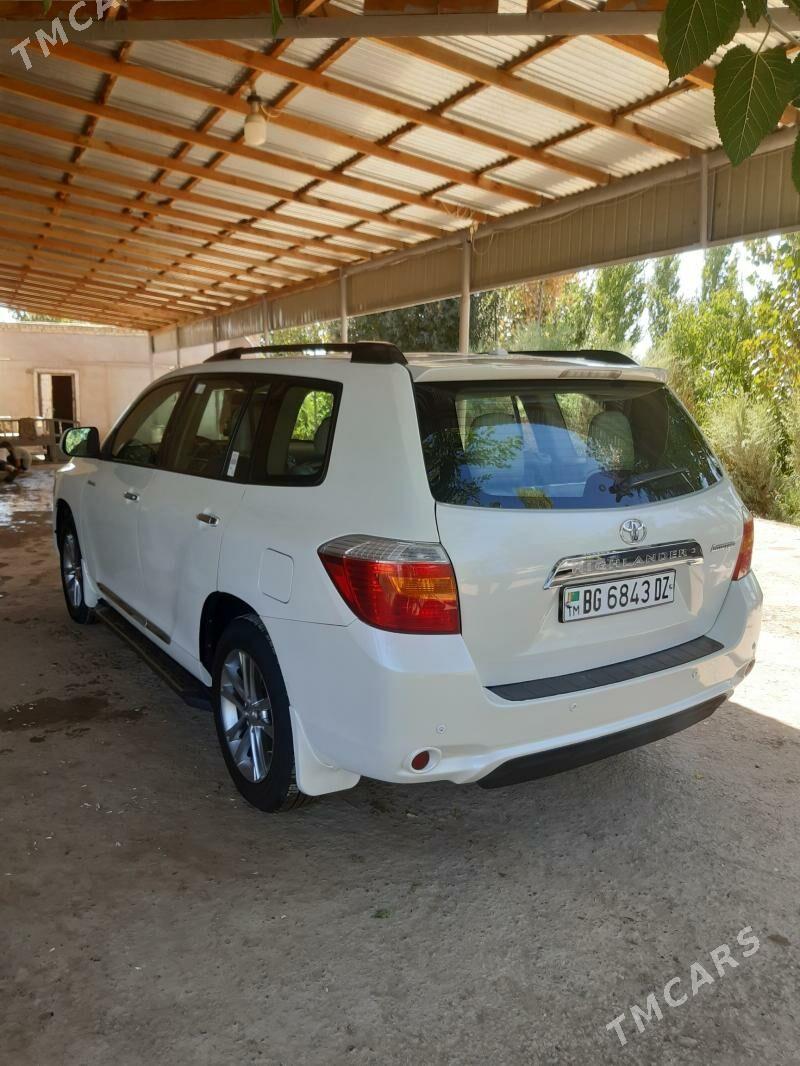 Toyota Highlander 2010 - 315 000 TMT - Болдумсаз - img 10