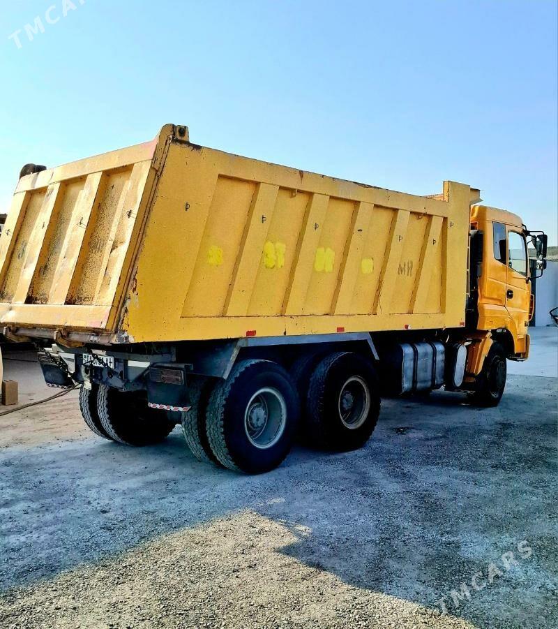 Howo Sinotruk 2013 - 440 000 TMT - Кака - img 3