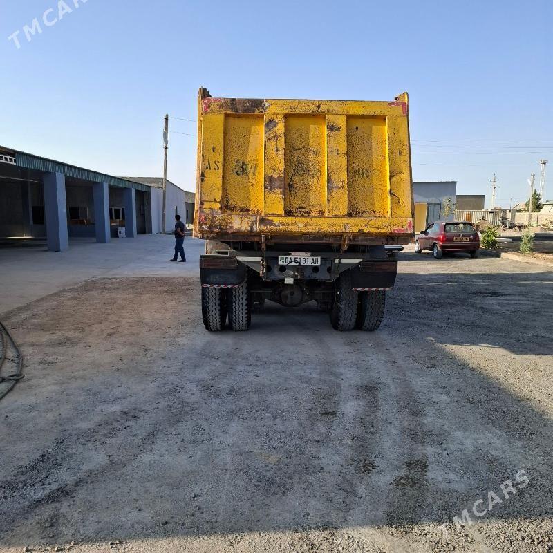 Howo Sinotruk 2013 - 440 000 TMT - Кака - img 6