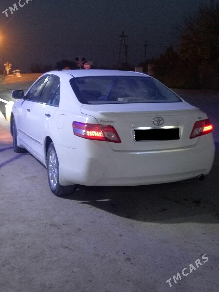 Toyota Camry 2011 - 162 000 TMT - Dostluk - img 2